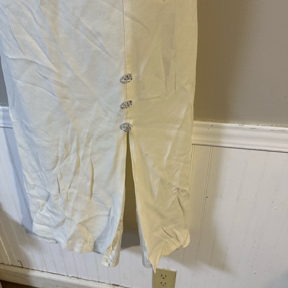 Studio C Cream Pencil Skirt - Picture 4 of 6